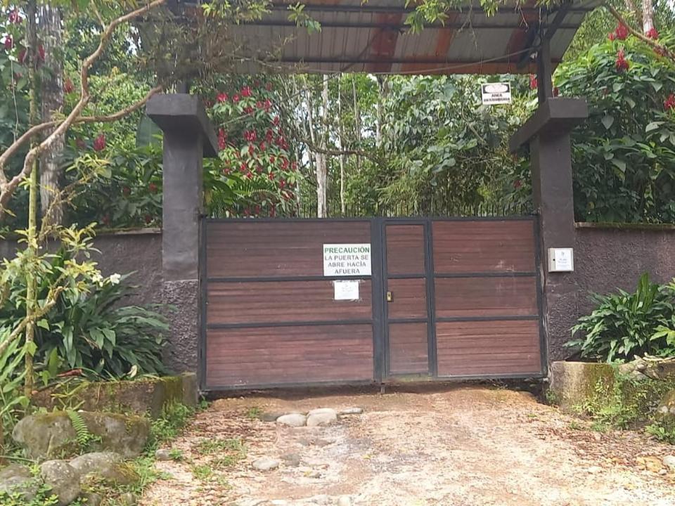 Cantalarana Lodge Mindo Exteriér fotografie